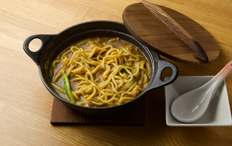 新メニュー「カレーホルモンそば」